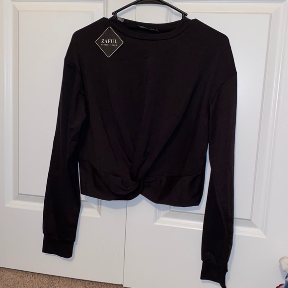 Long-Sleeve Crop Top - Picture 1 of 2